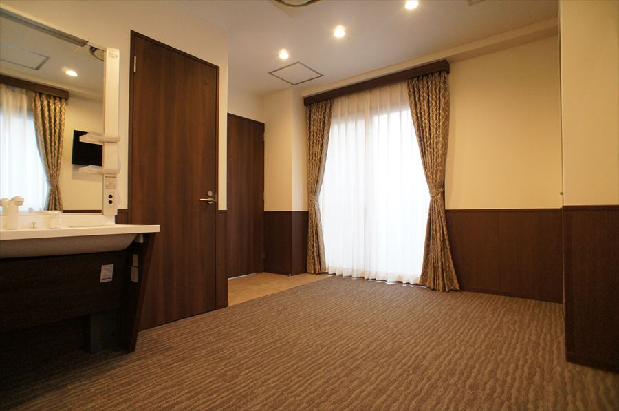 産婦人科の入院室改修